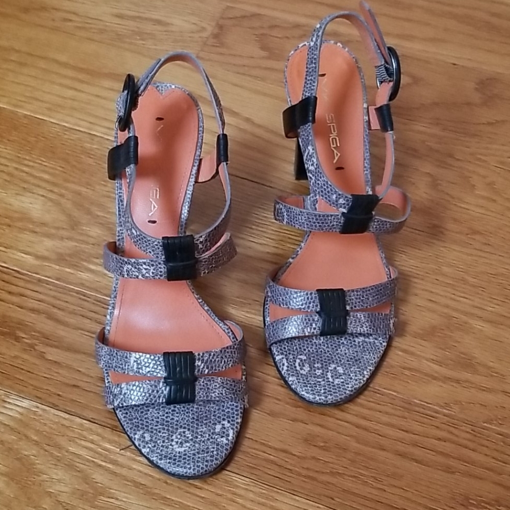 Via Spiga Snakeprint Grey/Cream and Black Sandals